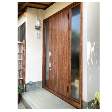 玄関戸取替（引き違い戸→開きドア）